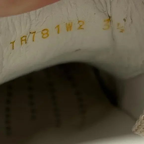 Valentino Garavani Rainbow Rockstud Sneakers Peace Love White - Picture 4 of 7